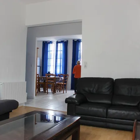 A Pied Au Coeur De * ロワイヤン