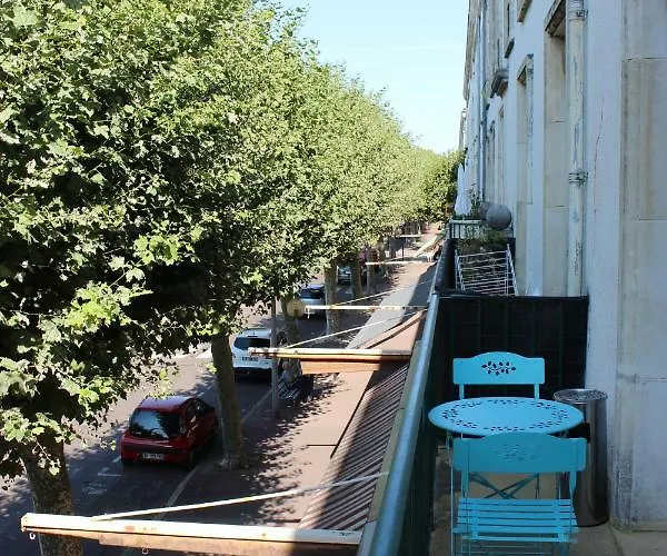Apartment A Pied Au Coeur De Royan
